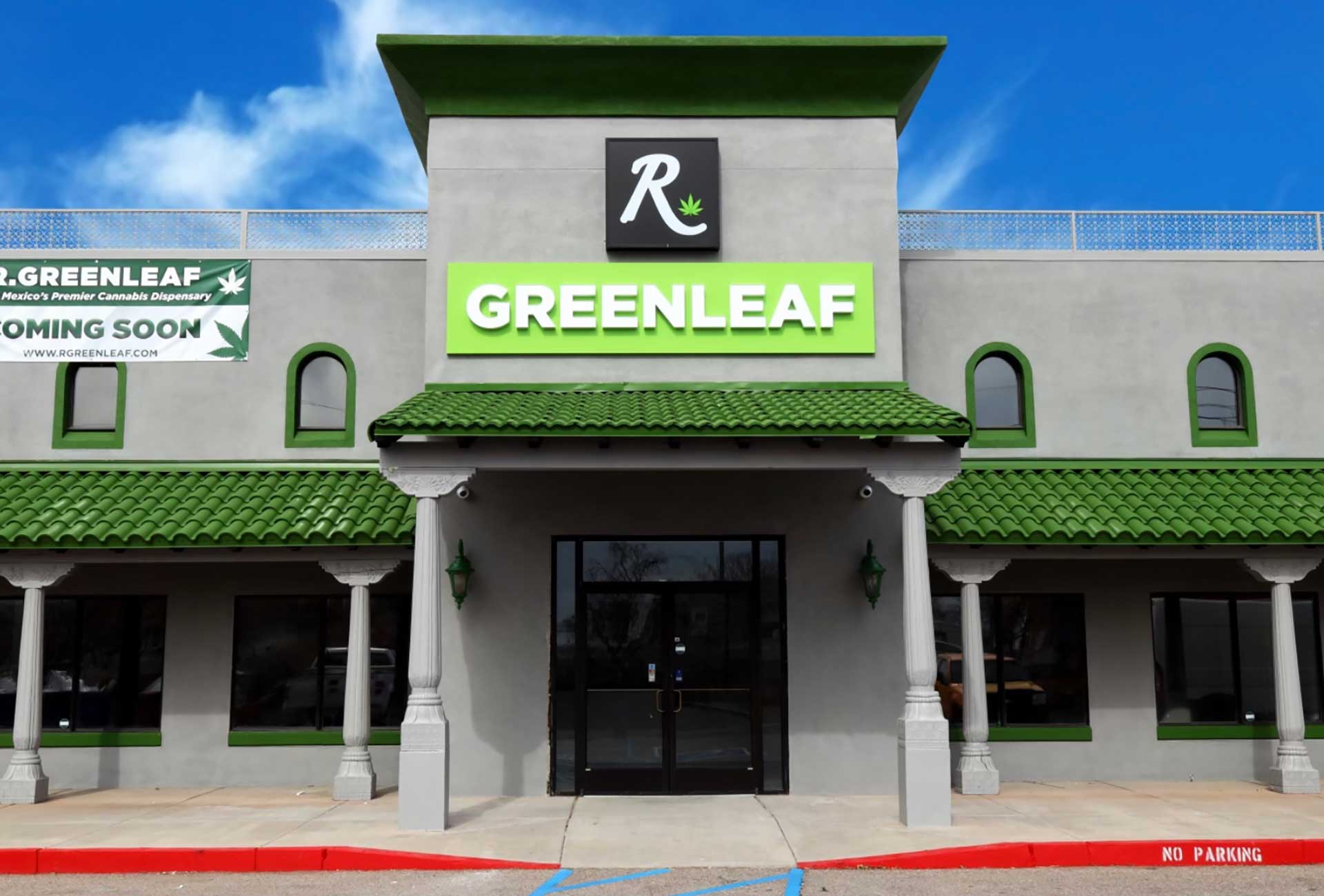 R. Greenleaf Paseo clinic interior